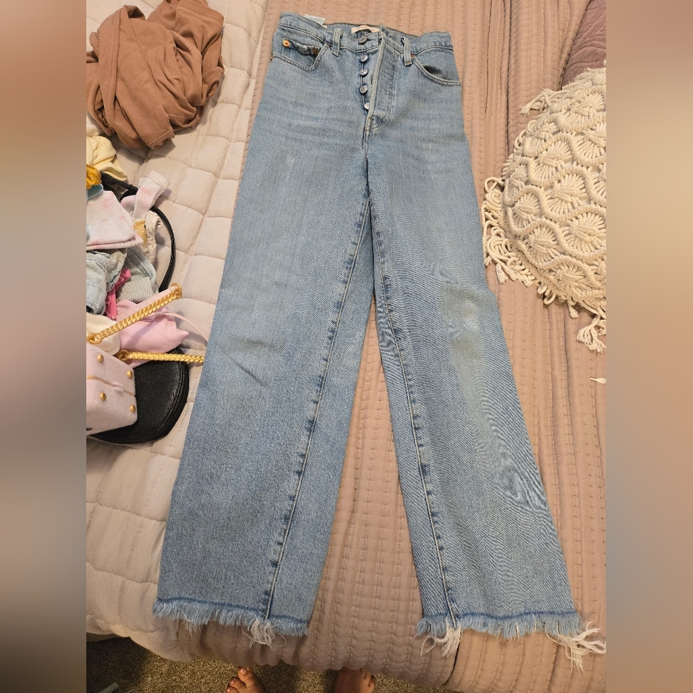 Levi jeans